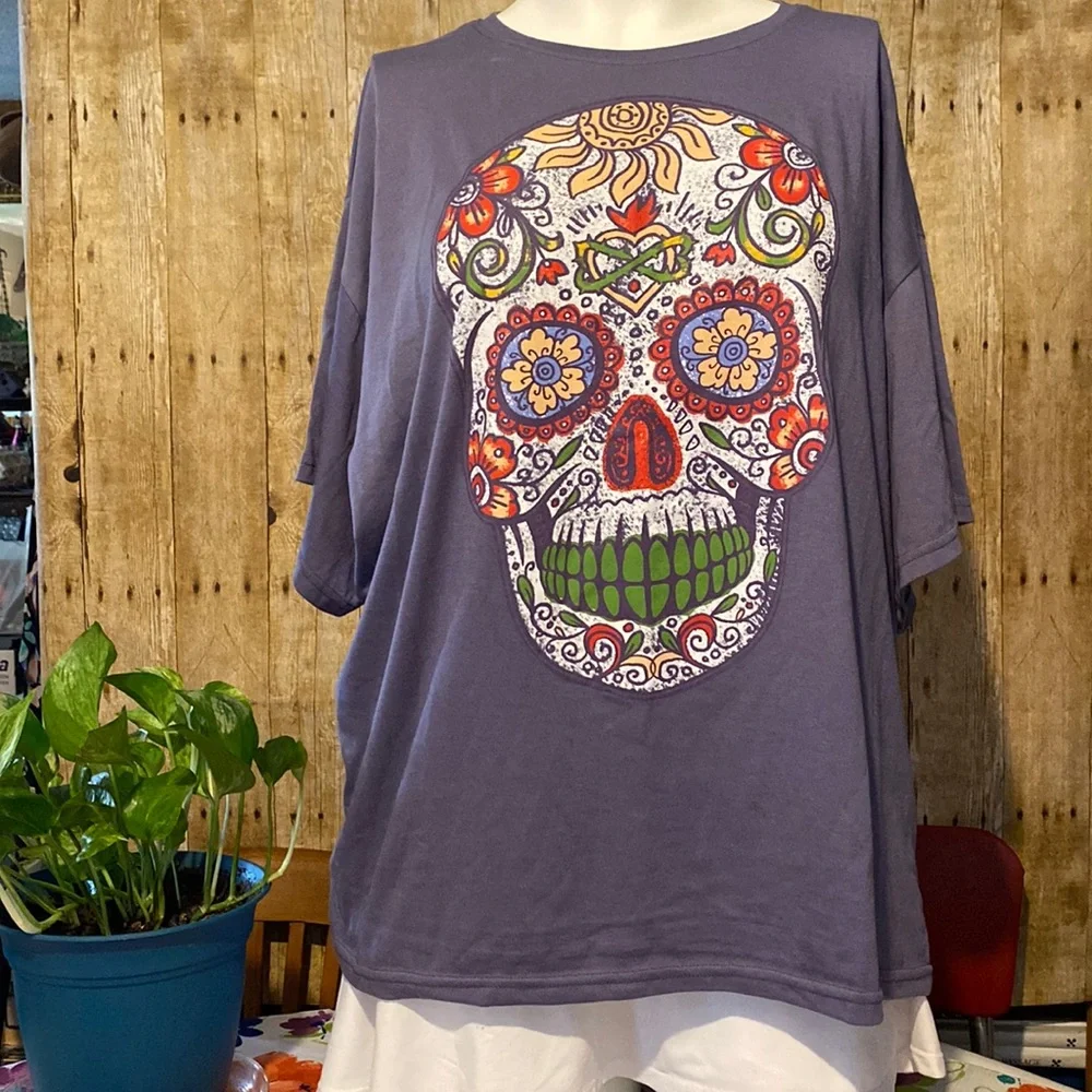 NEW Skull T-shirt - Picture 1 of 7